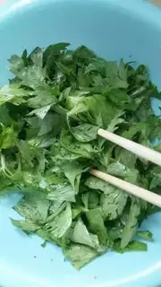 Make Celery leaves step 0