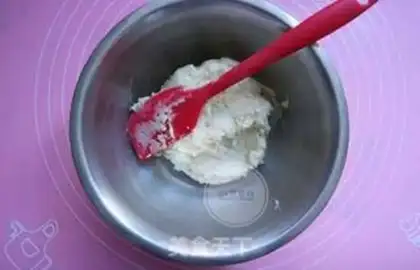 Make Cream cookies step 4