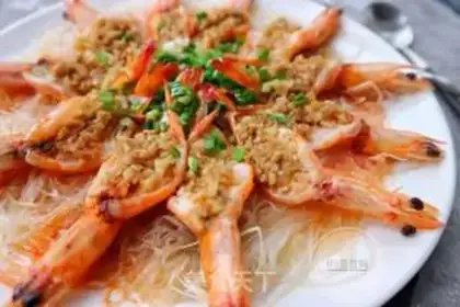 Make Garlic fan shrimp step 9