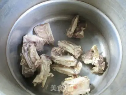 Make Steakbone fan soup step 1