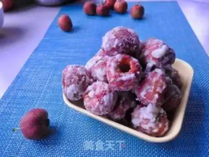 Make Snowballs of red nuts step 8