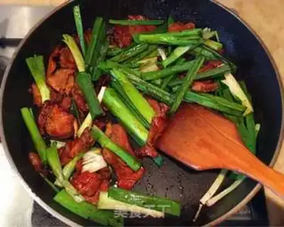 Make Garlic fried meat step 3