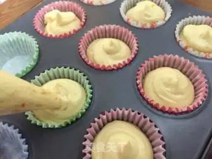 Make Butter cupcakes step 6