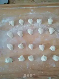 Make A dumpling of Buddha