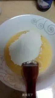 Make Blueberry jam cake roll step 3