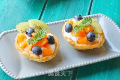 Make Yogurt fruit tower step 6