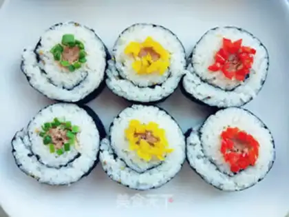 Make Tuna sushi step 7