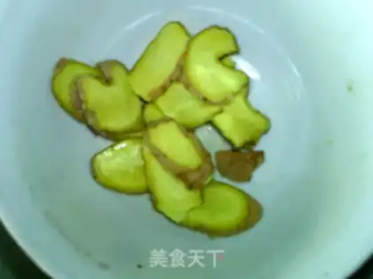 Make Ginger date apple soup step 1