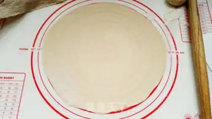 Make Eggs and pickles step 5