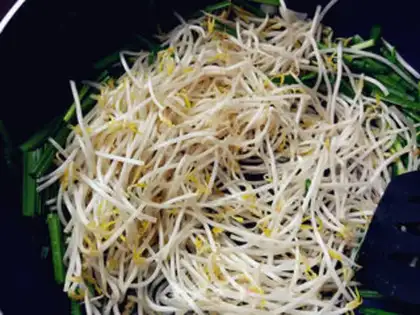 Make A green bean sprouts of cranberry step 3