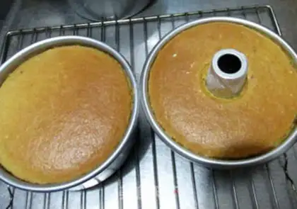 Make Cinnamon sponge cake step 12