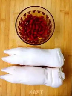 Make Red bean stewed pig