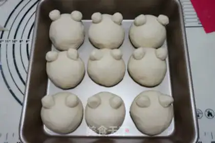 Make ♪ The cheesy cheesy bear squeezed in ♪ step 14