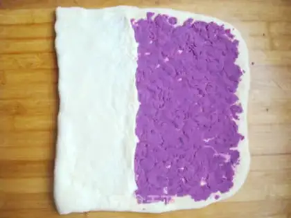 Make The lasagna bread step 15