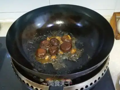 Make Mushroom oil step 4