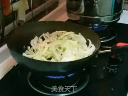 Make Onion fried eggs step 6