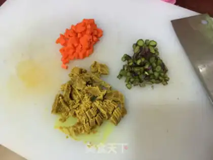 Make Salmon curry step 1