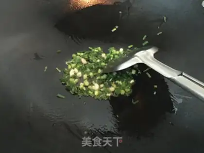 Make Shrimp shrimp fried rice step 4