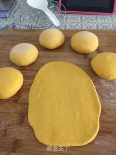 Make Pumpkin coconut bread step 3
