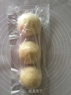 Make One-time fermented toast step 3