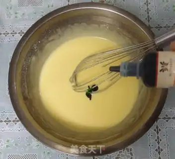 Make Blanche cranberry cake step 5