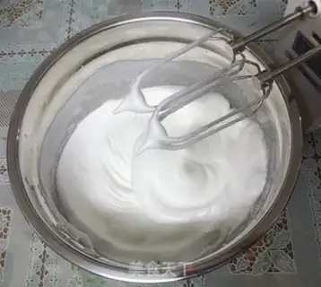 Make Blanche cranberry cake step 10