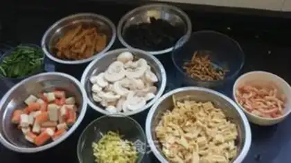 Make Soup noodle step 0