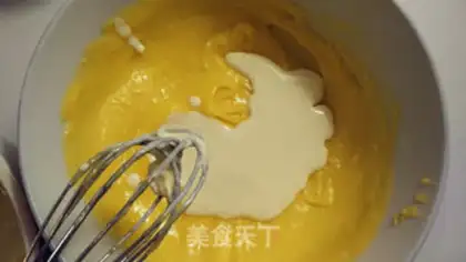 Make A cloudy chocolate cake step 16