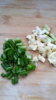Make Garlic pretzels step 1