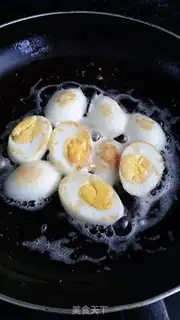 Make Garlic pretzels step 2