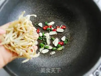 Make Peanut and silverfish step 4
