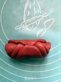 Make Red rose bread step 8