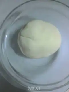 Make Flower dumplings step 1
