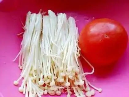 Make Tomatoes step 0