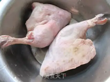 Make Smoky honey and roasted duck legs step 0