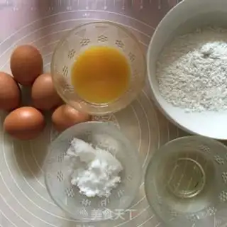 Make Spongecakes, the entrance step 0