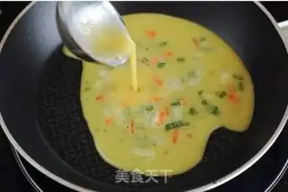 Make Vegetable egg rolls step 1