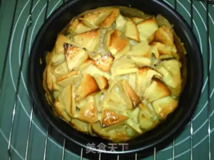 Make Russian apple cake without sugar step 8