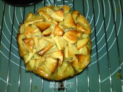 Make Russian apple cake without sugar step 9