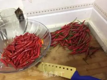 Make The bean chili sauce step 0