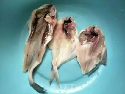 Make Homemade smoked fish step 1