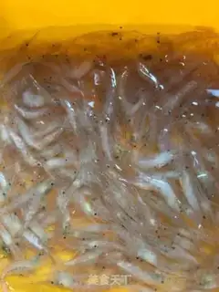 Make Liquor and salty shrimp step 0