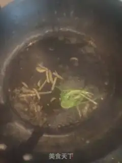 Make Liquor and salty shrimp step 1