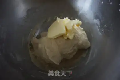 Make The bread superman squeezed the tatter pack step 2