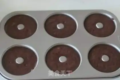 Make Classic chocolate donuts step 5