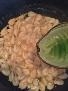 Make Liquor and salty shrimp step 2