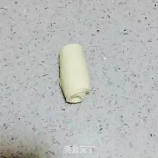 Make Chinese souffle snack step 5