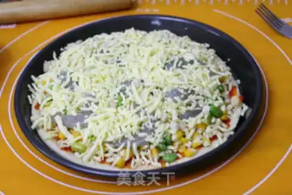 Make Seafood pizza step 14