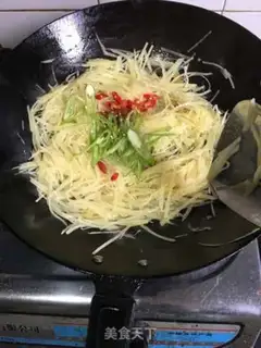 Make Spicy potatoes step 5