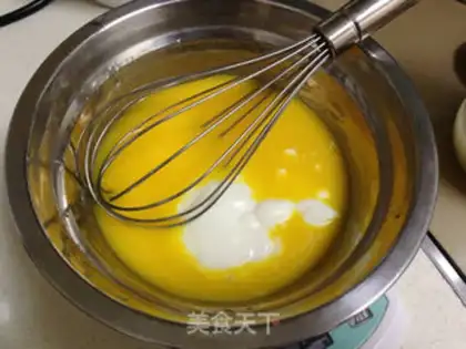 Make Sweet wine with yogurt step 1